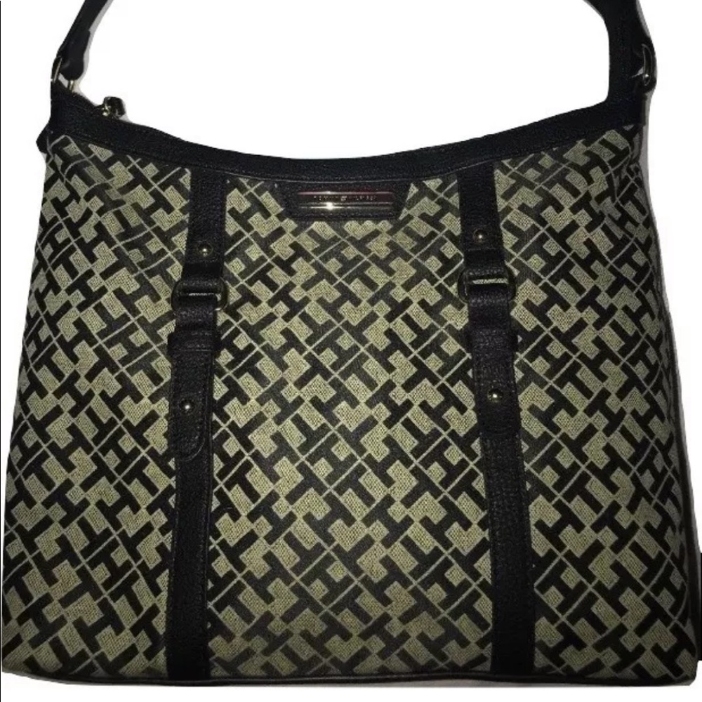 Tommy Hilfiger Women’s Handbag black and white TH